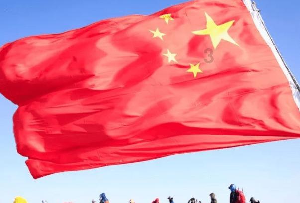 逃出郊外大别墅